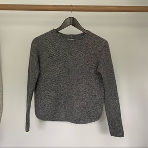 Aritzia - Babaton Sweater